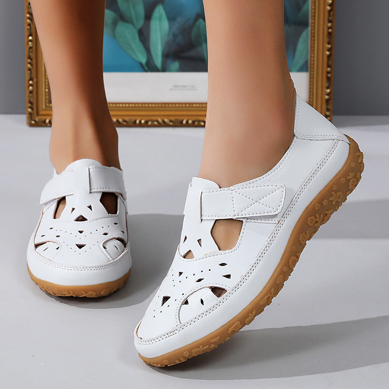 Women's Beach Sandals Hollowed Fashion Flat